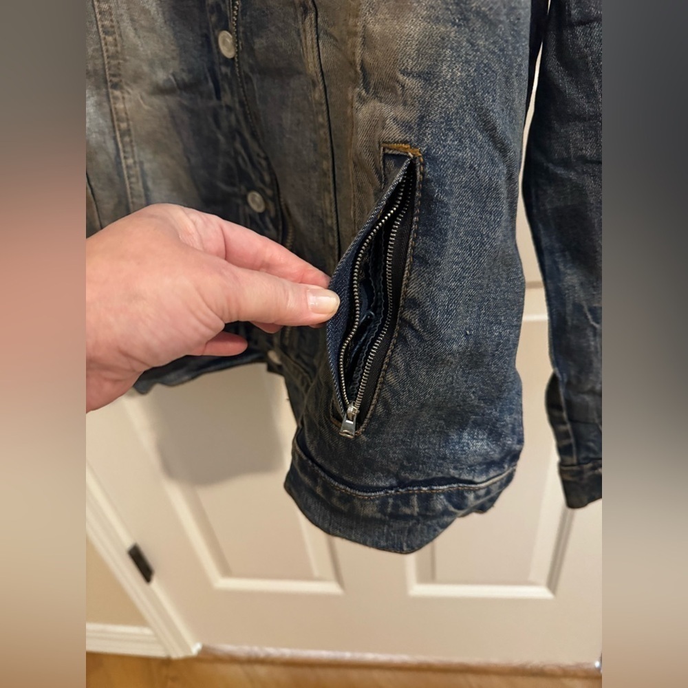 New Embellish Men's Kane Distressed Dirty Denim Jacket - Picture 7 of 14